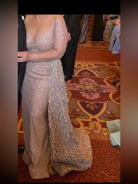 Elegant Sequin Long Sleeve Evening Gown With detachment side piece